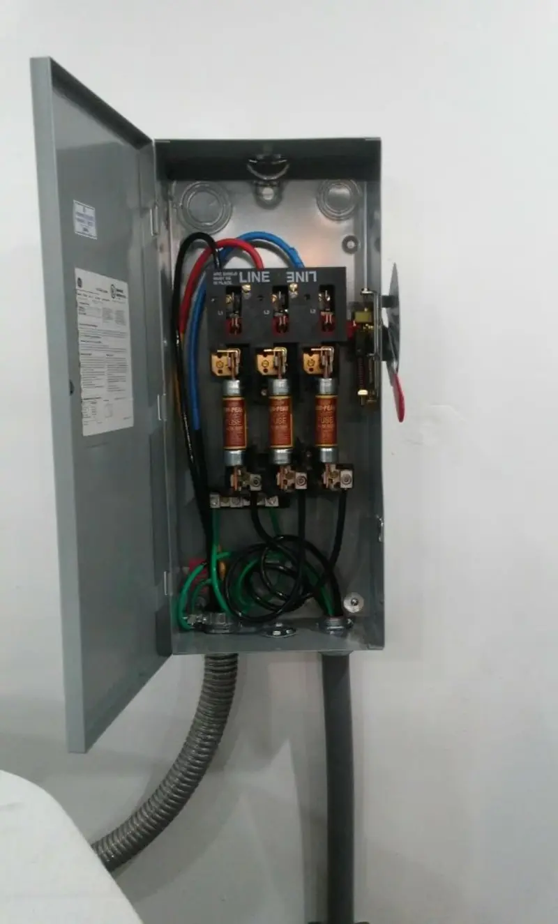 Three-phase disconnect switch installed for Electrical Wiring & Rewiring in Oswegatchie